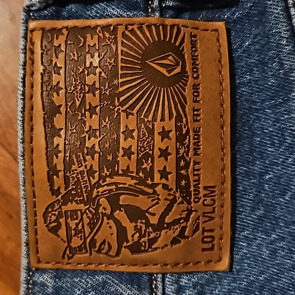 Volcom jeans - Picture 3 of 3
